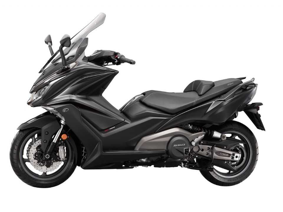 Kymco AK550